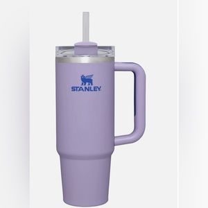 30oz Stanley cup! No damages. trying to downsize my cup collection